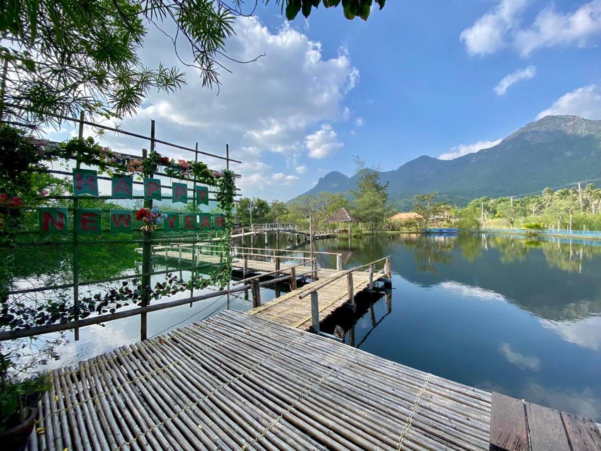 Numpu Baandin Hotel Sam Roi Yot Luaran gambar